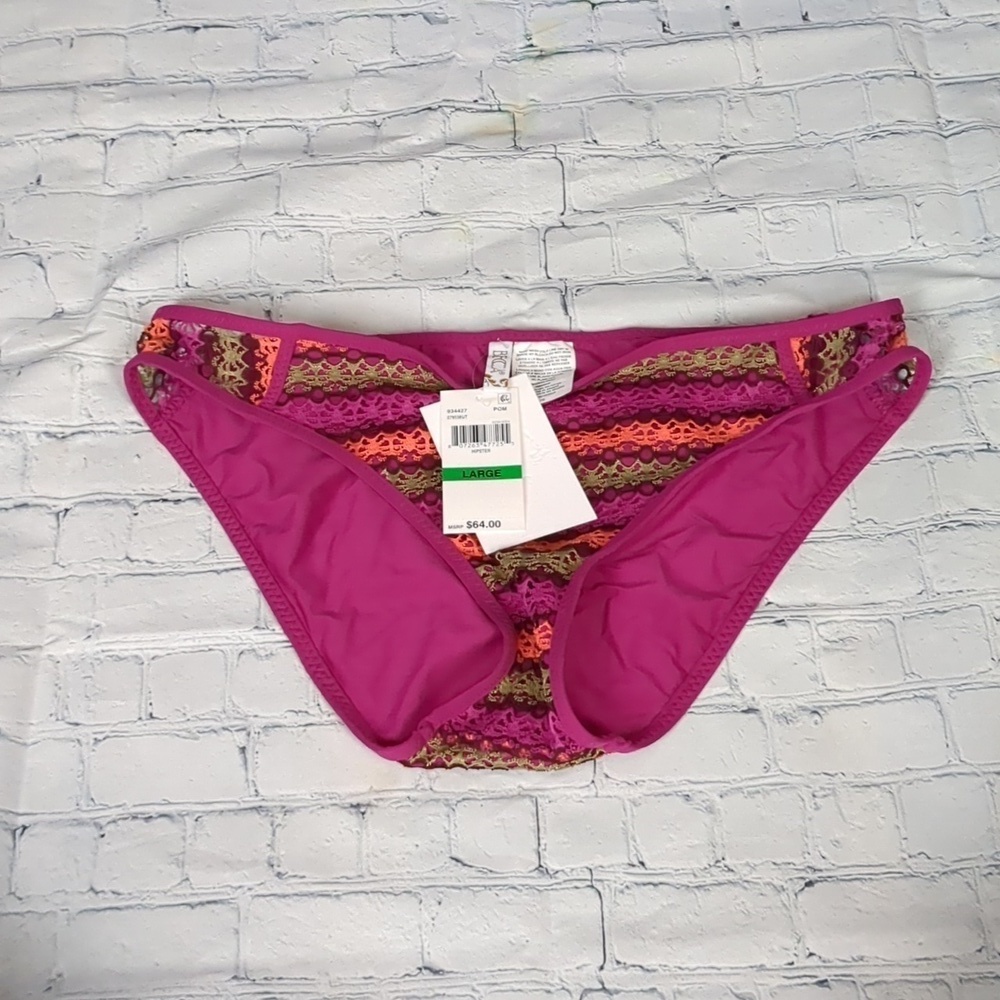 Becca crochet hipster swim bottoms size large